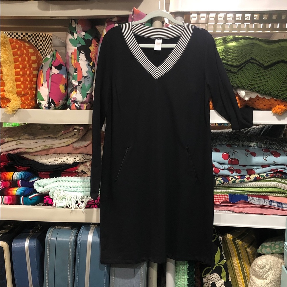 🖤Black V-Neck Long Sleeve Dress with Striped Trim